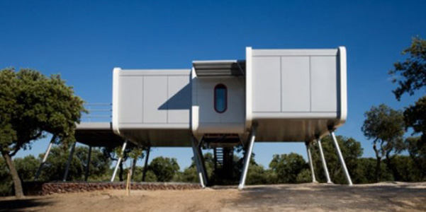 casa futuristica spaceship home